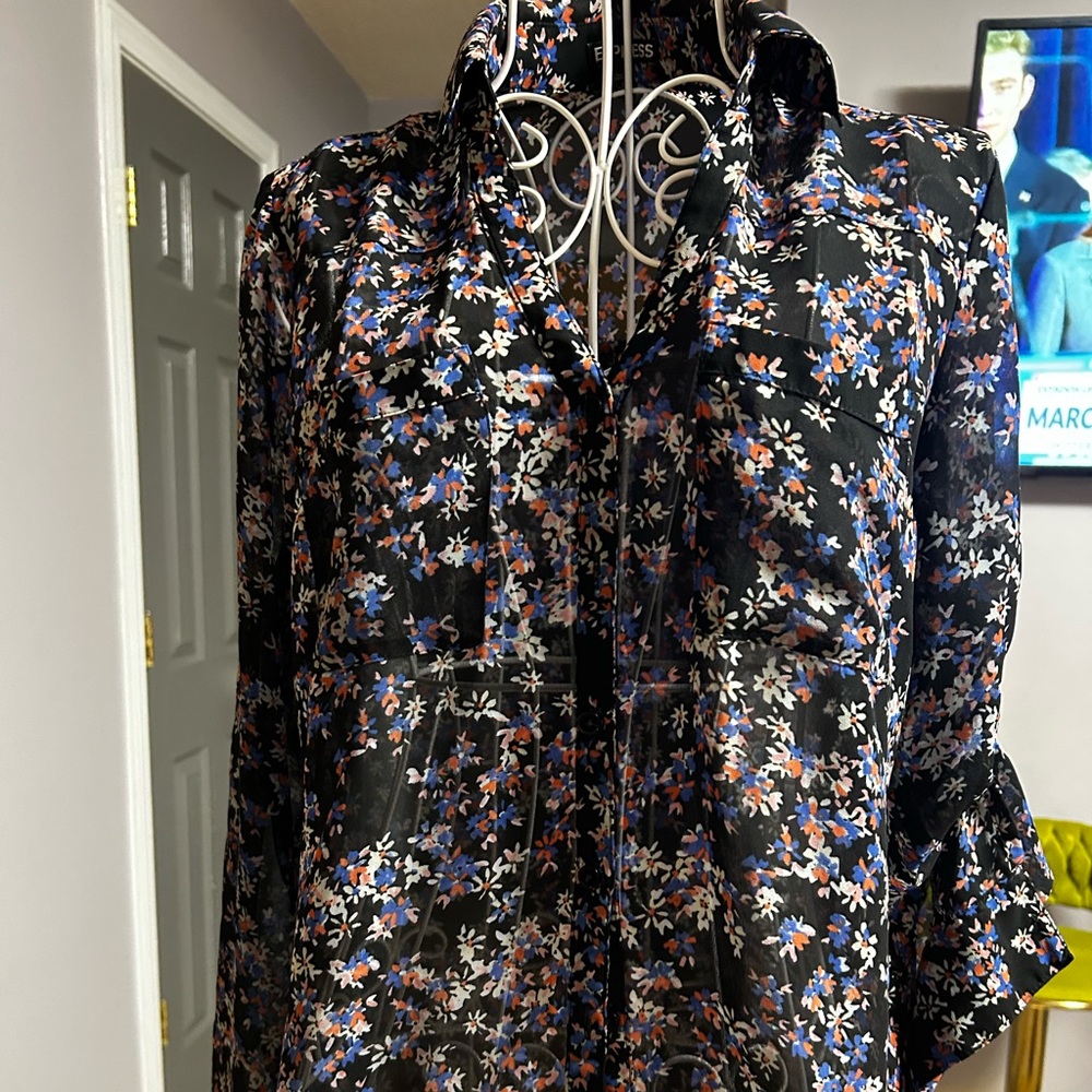 Express Blouse Top Shirt Womens  transparent blouse Floral Long Sleeve Size S